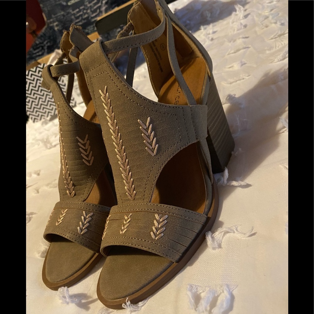 Maurices chunky heel